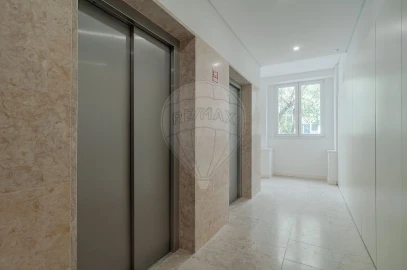 Apartamento T2 para Venda em Santo António