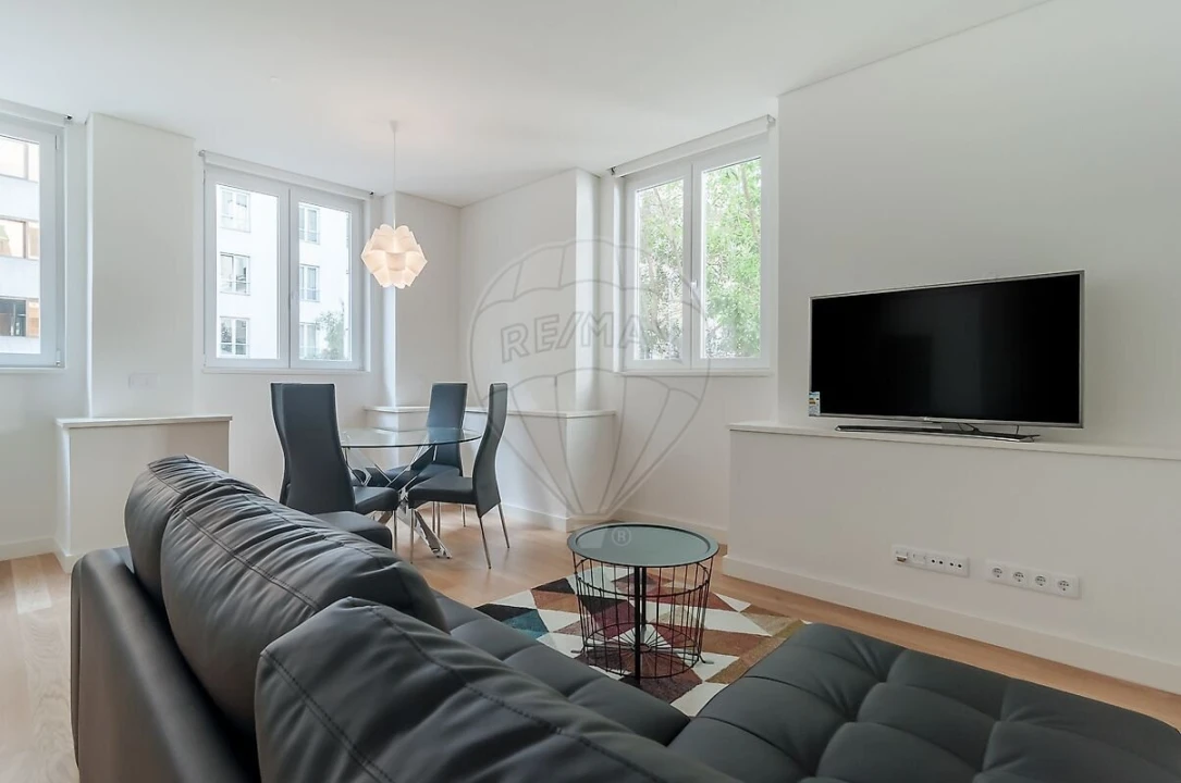 Apartamento T2 para Venda em Santo António Foto 3