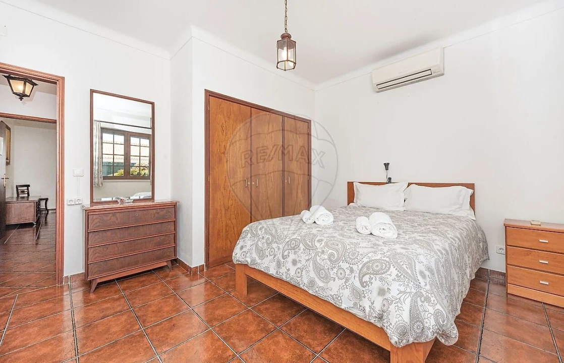 Moradia T4 para Venda em São Teotónio Foto 20