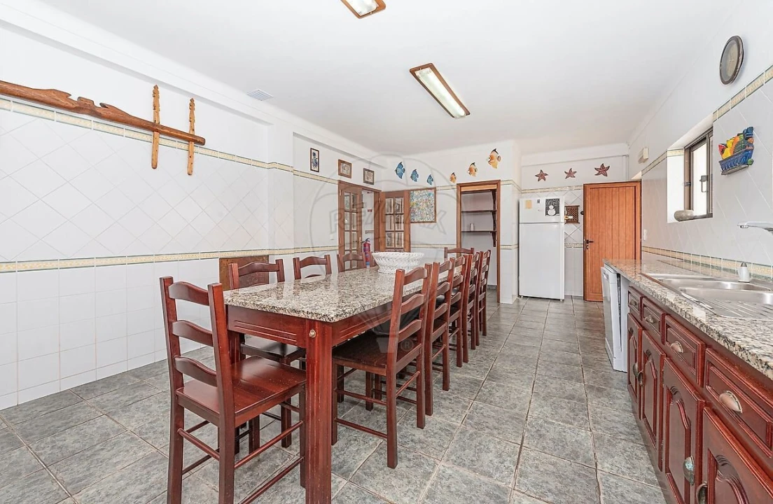 Moradia T4 para Venda em São Teotónio Foto 12
