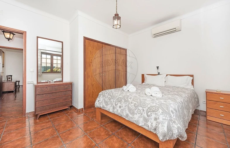 Moradia T4 para Venda em São Teotónio Foto 20