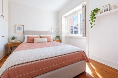 Apartamento T2 para Venda em Areeiro