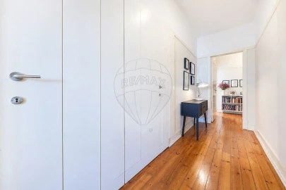 Apartamento T2 para Venda em Areeiro