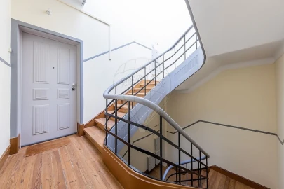 Apartamento T2 para Venda em Areeiro