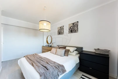 Apartamento T2 para Venda em Odivelas