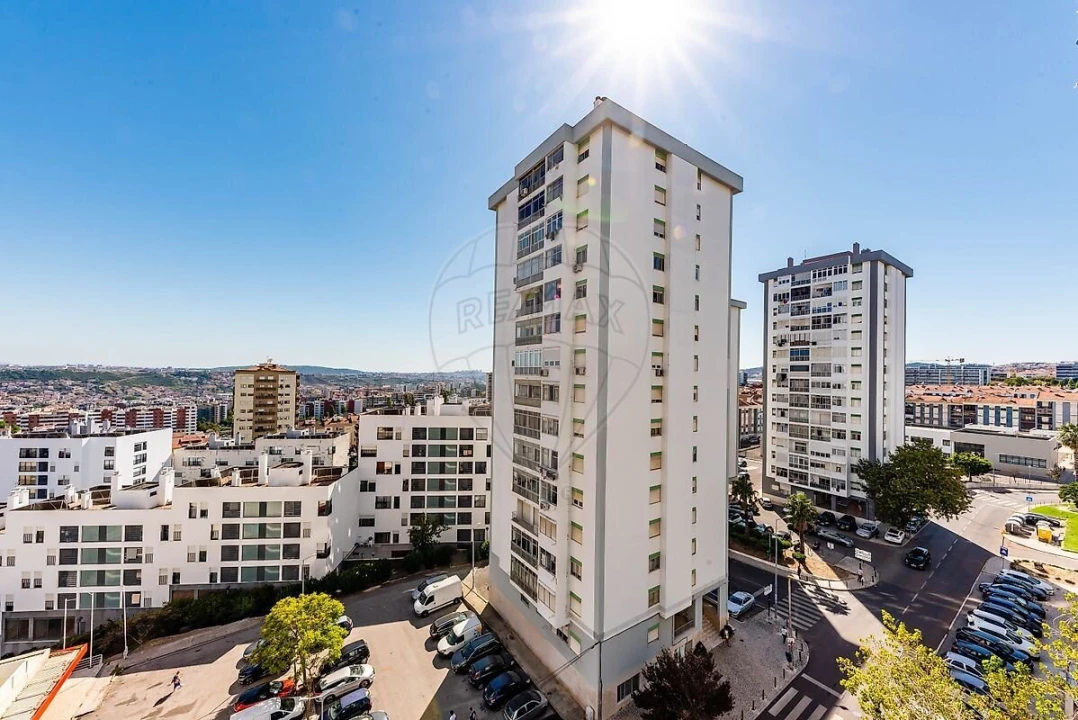 Apartamento T2 para Venda em Odivelas Foto 15