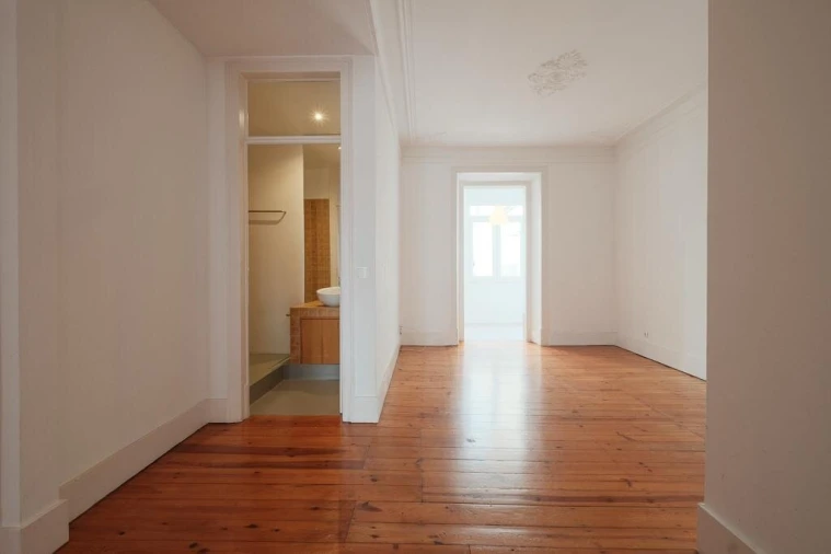 Apartamento T2 para Venda em Estrela Foto 2