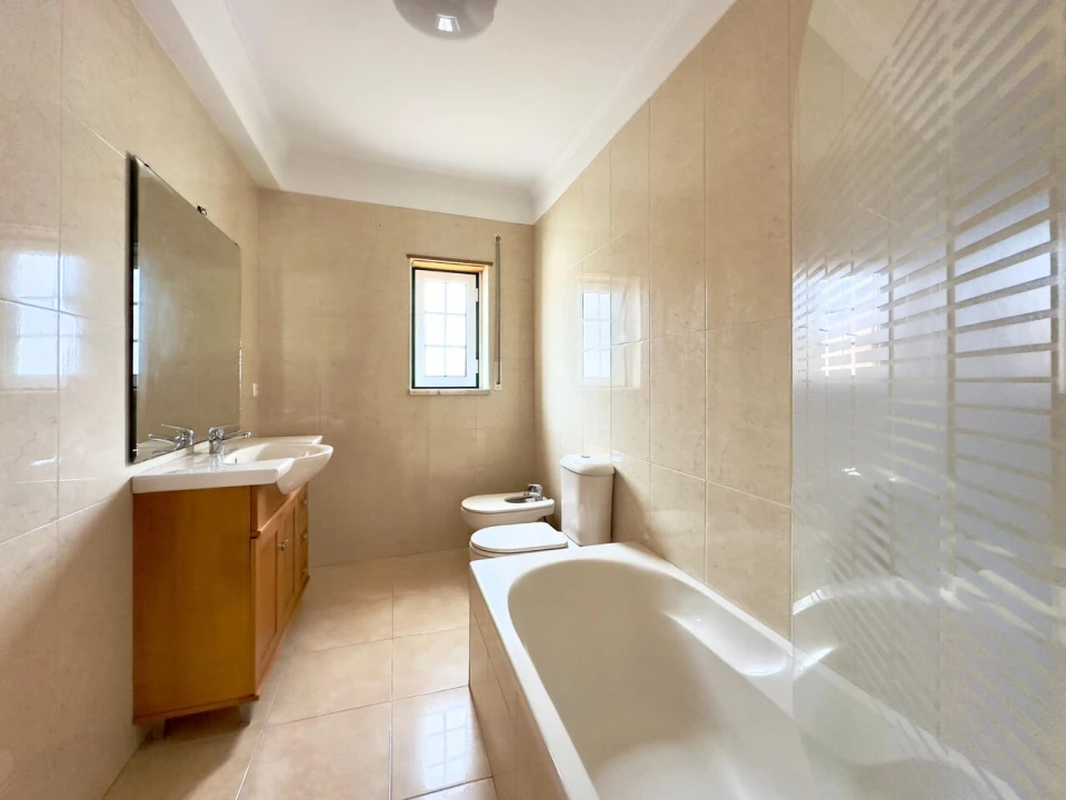 Apartamento T3 para Venda em Ericeira Foto 24