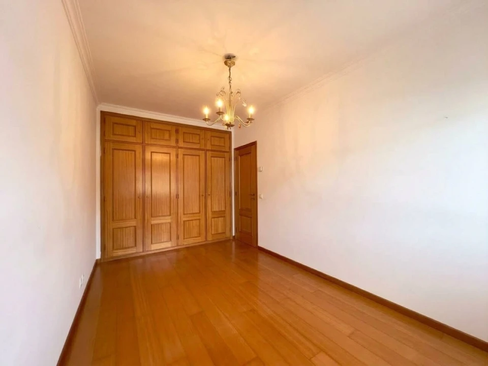 Apartamento T3 para Venda em Ericeira Foto 10