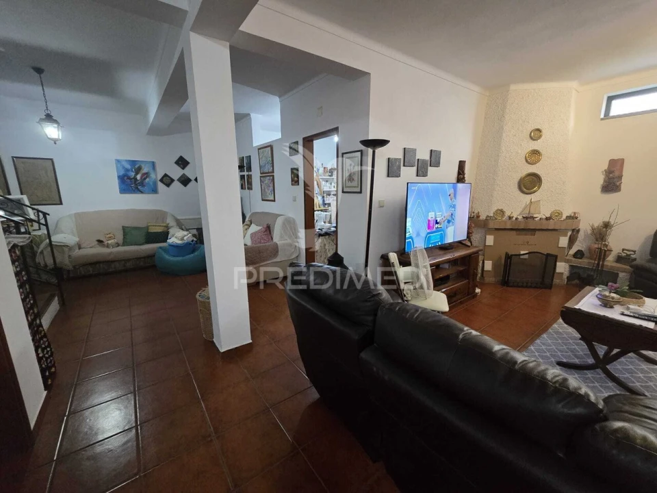 Moradia T5 para Venda em Beja (Salvador e Santa Maria da Feira) Foto 23