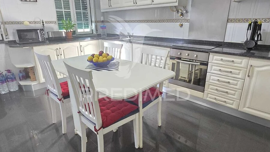 Moradia T5 para Venda em Beja (Salvador e Santa Maria da Feira)