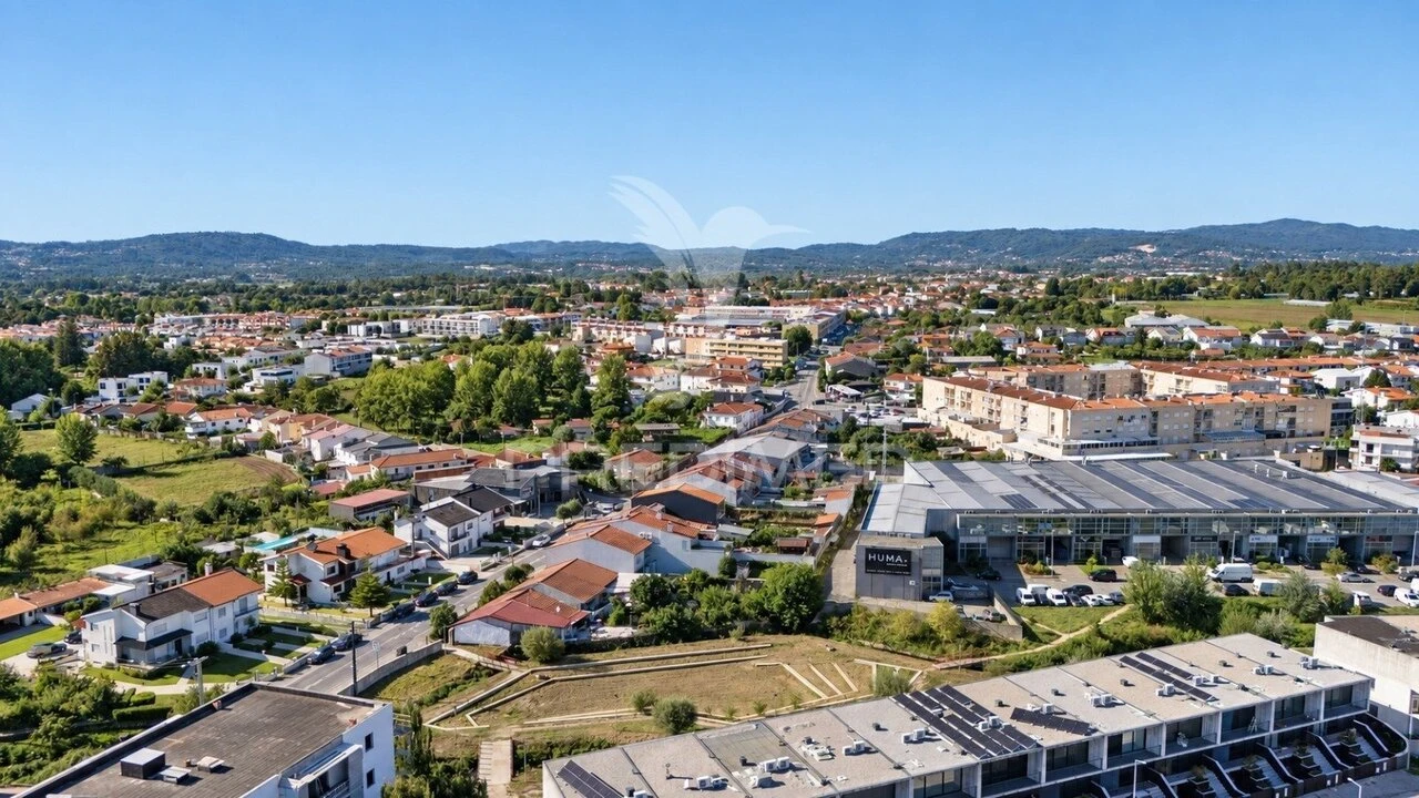 Moradia T3 para Venda em Merelim (São Pedro) e Frossos Foto 34