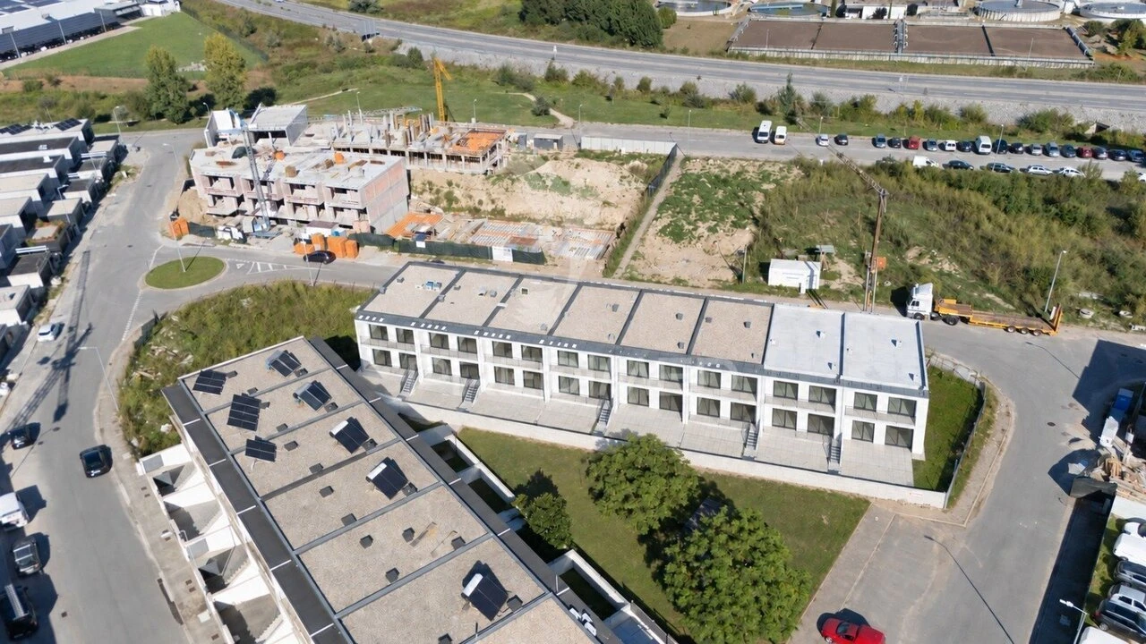Moradia T3 para Venda em Merelim (São Pedro) e Frossos Foto 31