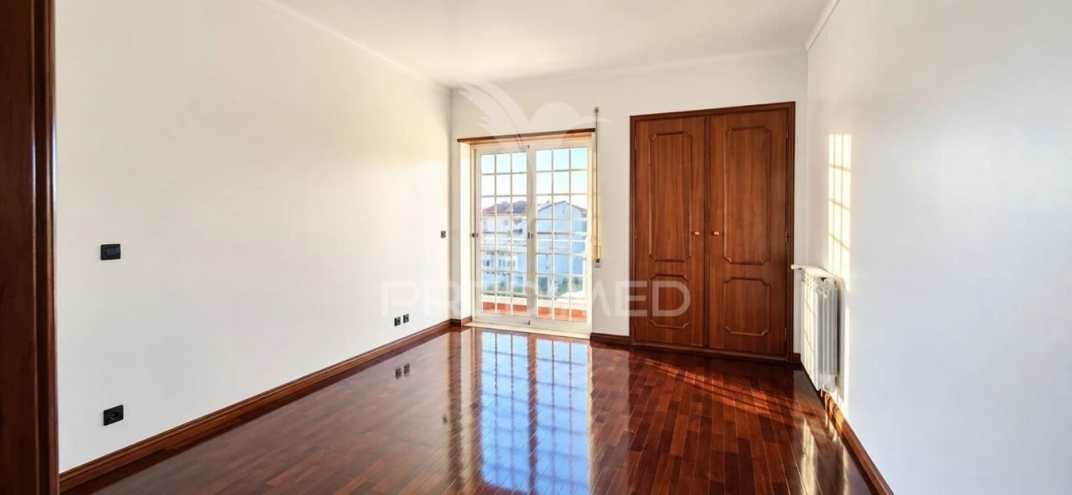 Apartamento T3 para Venda em Fatima Foto 9
