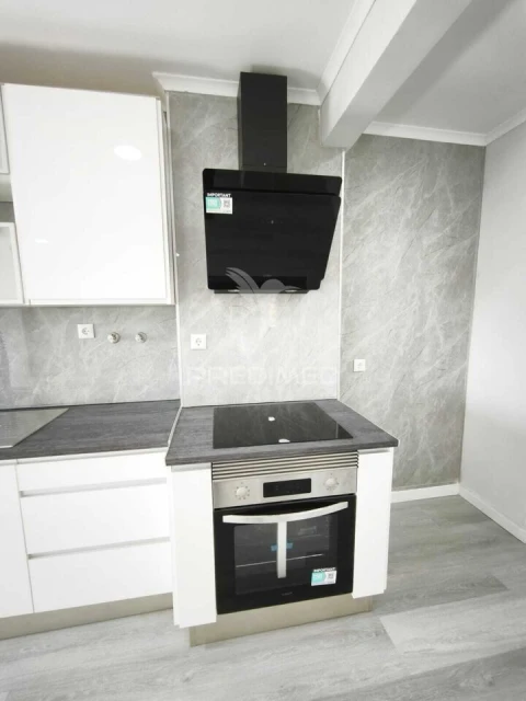Apartamento T2 para Venda em Setubal (São Sebastião)