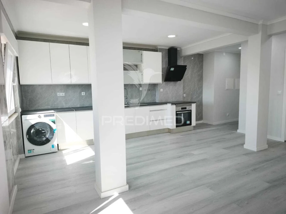 Apartamento T2 para Venda em Setubal (São Sebastião) Foto 7