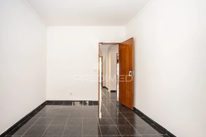 Apartamento T3 para Venda em Alto do Seixalinho, Santo André e Verderena