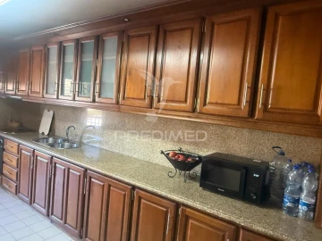 Apartamento T4 para Venda em Peso da Régua e Godim