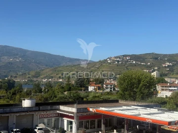 Apartamento T4 para Venda em Peso da Régua e Godim