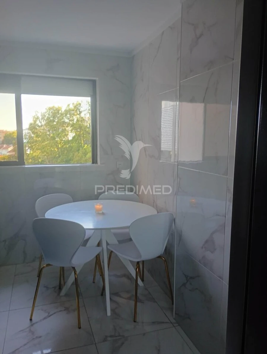 Apartamento T4 para Venda em Peso da Régua e Godim Foto 4