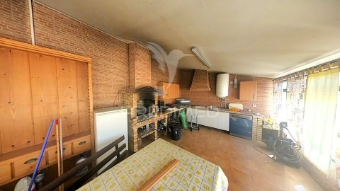 Moradia T3 para Venda em Cano