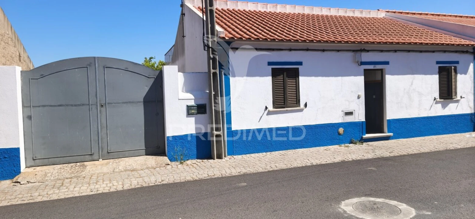 Moradia T3 para Venda em Cano Foto 1