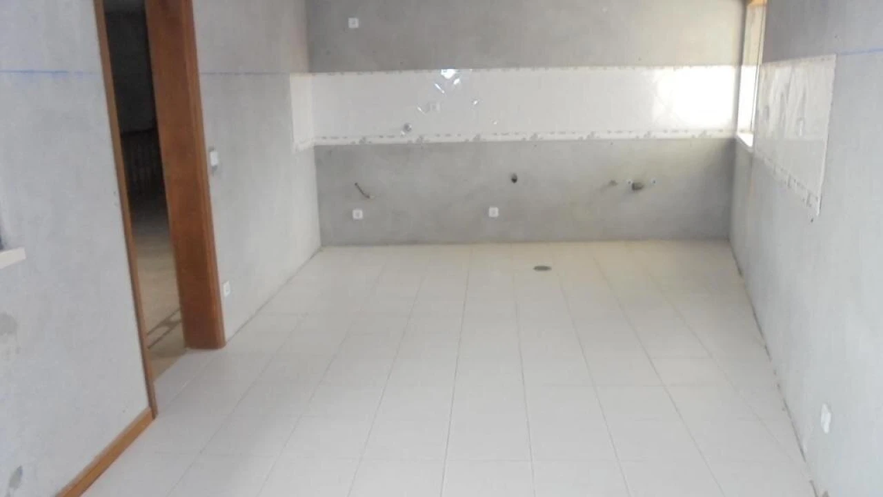 Moradia T3 para Venda em Cadima Foto 3