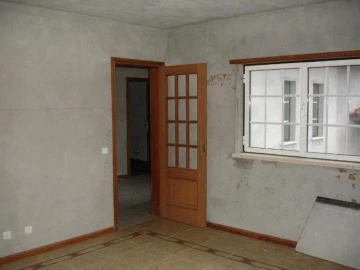 Moradia T3 para Venda em Cadima