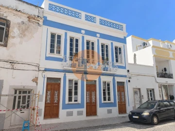 Moradia T5 para Venda em Olhão