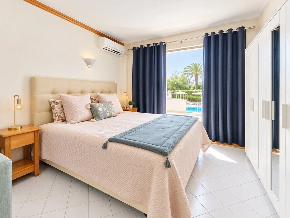 Apartamento T0 para Venda em Albufeira e Olhos de Água Foto 3