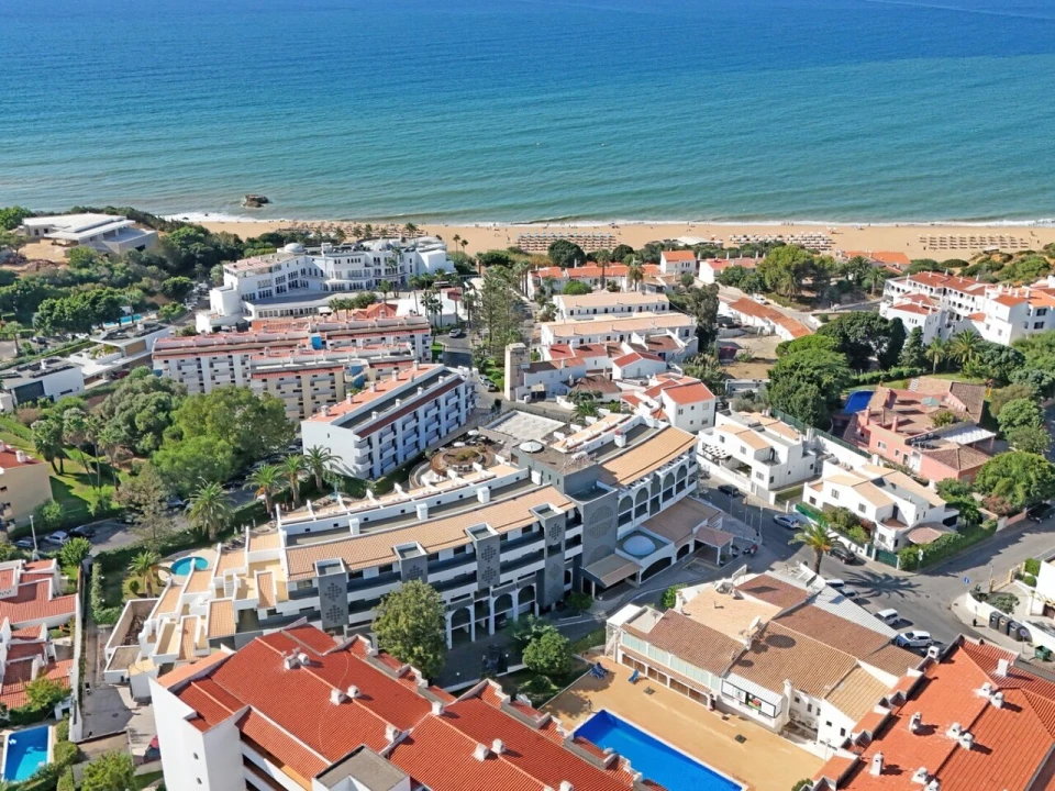 Apartamento T0 para Venda em Albufeira e Olhos de Água Foto 15