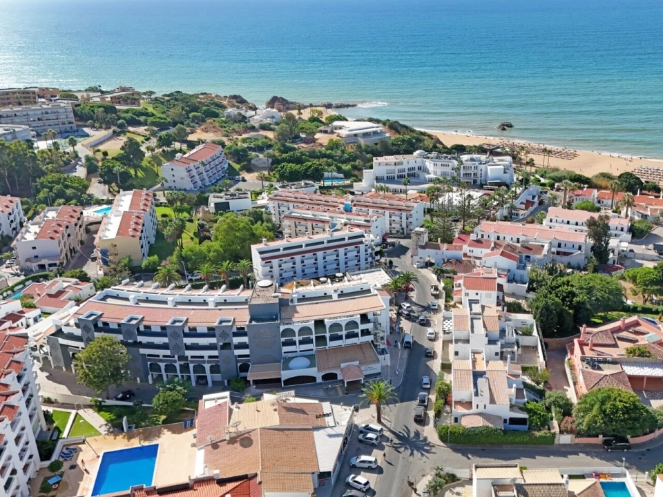 Apartamento T0 para Venda em Albufeira e Olhos de Água Foto 19