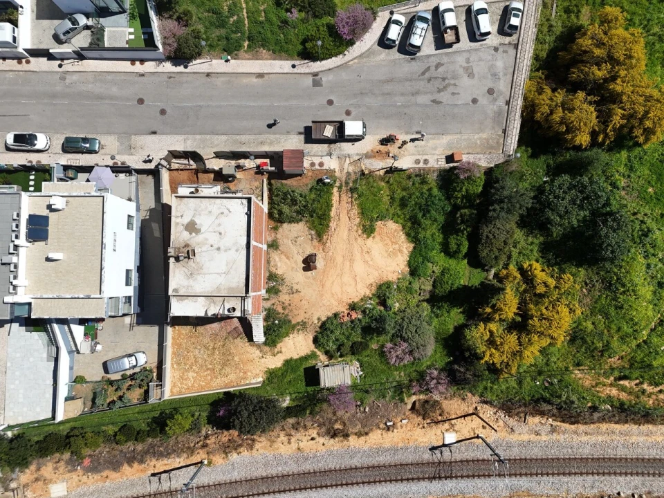 Terreno para Venda em Portimão Foto 3