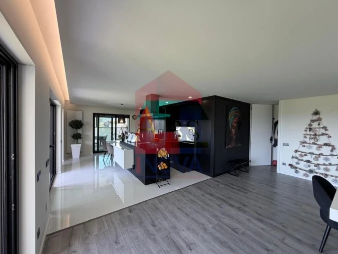 Moradia T3 para Venda em Vila Verde e Barbudo Foto 9