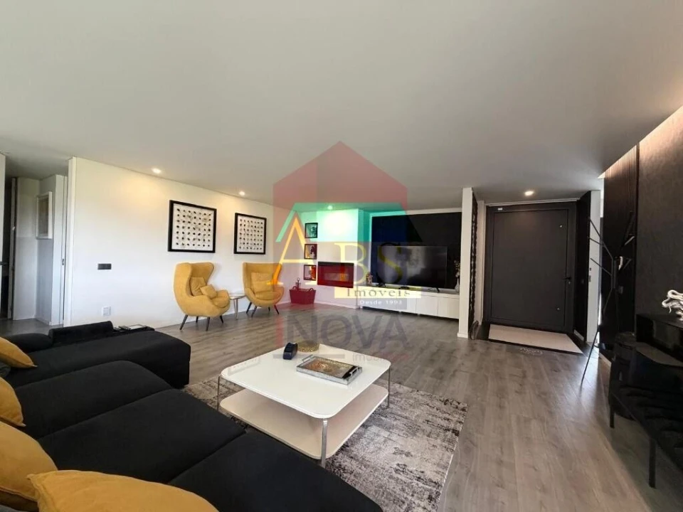 Moradia T3 para Venda em Vila Verde e Barbudo Foto 12