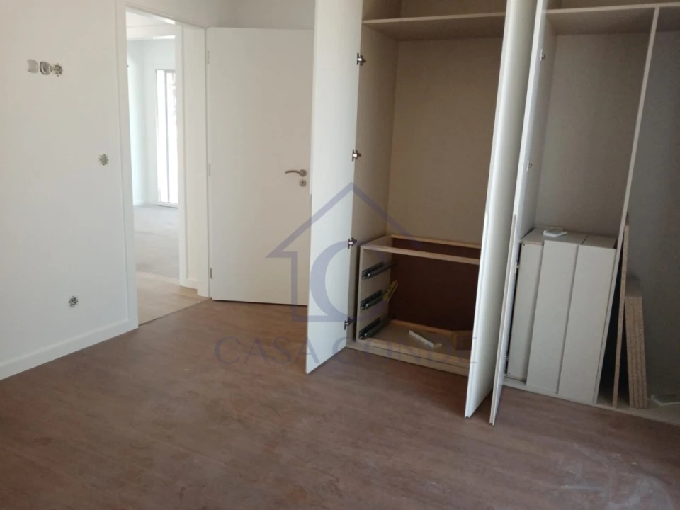 Moradia T4 para Venda em Fernao Ferro Foto 8