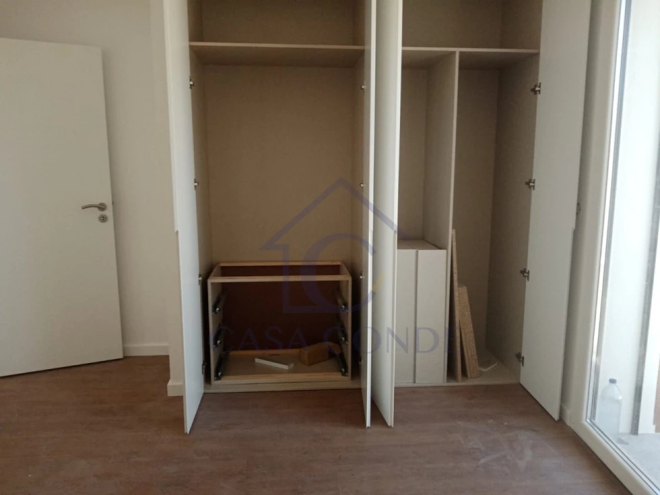 Moradia T4 para Venda em Fernao Ferro Foto 9