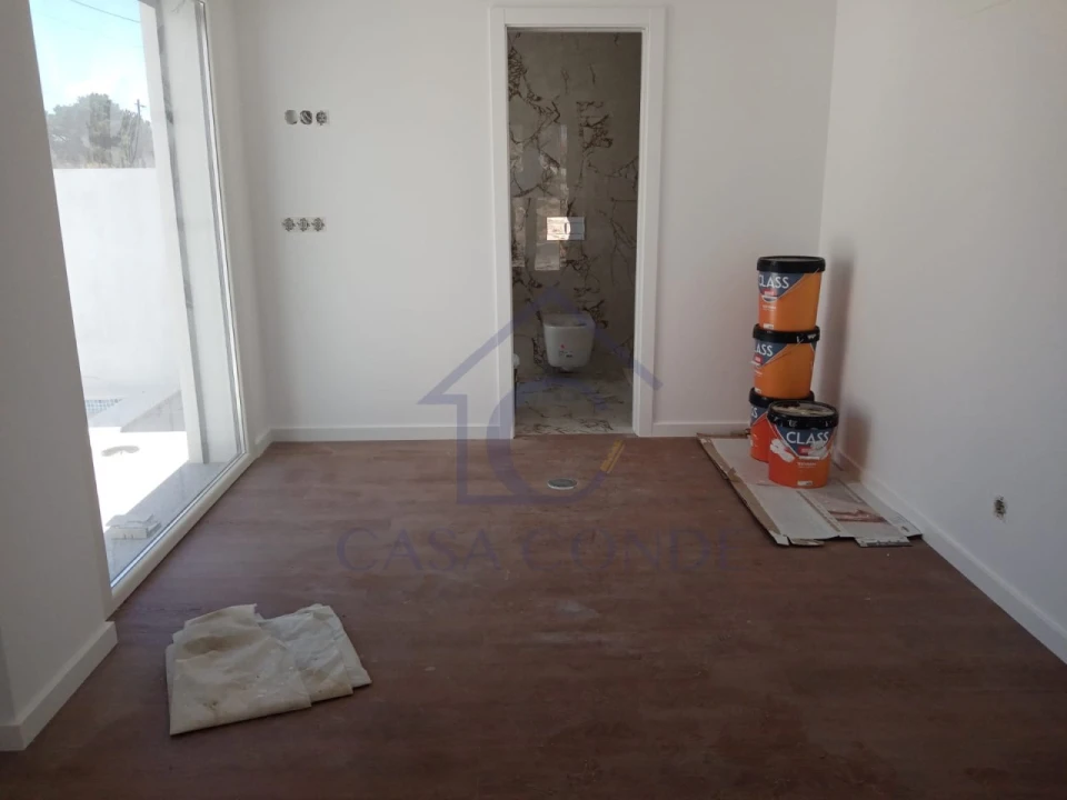 Moradia T4 para Venda em Fernao Ferro Foto 13