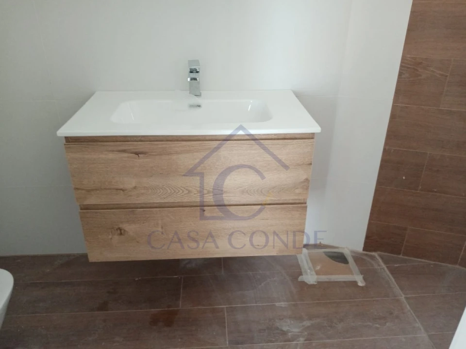 Moradia T4 para Venda em Fernao Ferro Foto 15