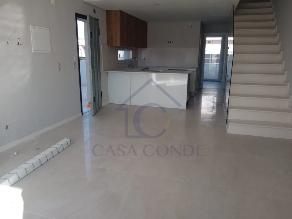 Moradia T3 para Venda em Fernao Ferro Foto 8