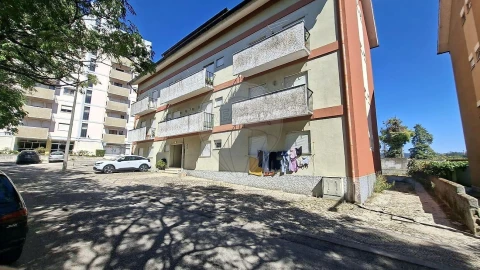 Apartamento T1 para Venda em Eiras e São Paulo de Frades
