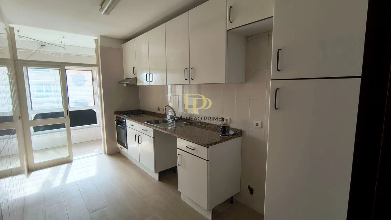 Apartamento T3 para Arrendamento em Perafita, Lavra e Santa Cruz do Bispo Foto 21