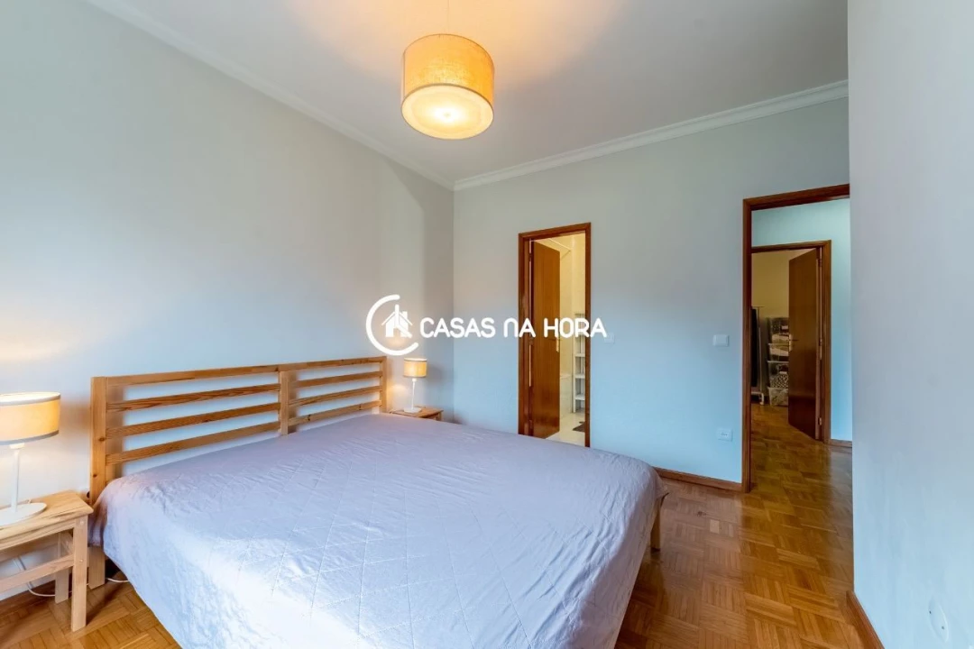 Apartamento T2 para Venda em Oliveira do Douro Foto 14