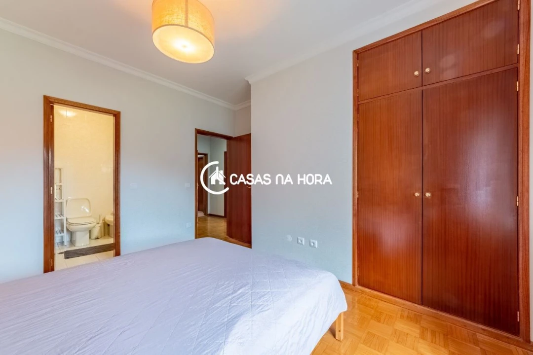 Apartamento T2 para Venda em Oliveira do Douro Foto 15