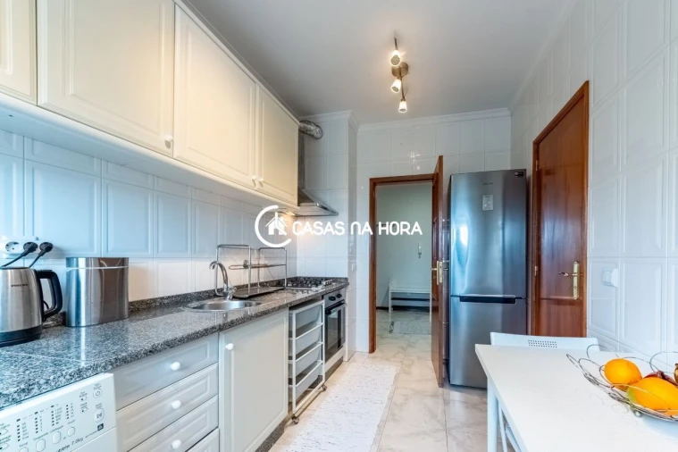 Apartamento T2 para Venda em Oliveira do Douro Foto 7