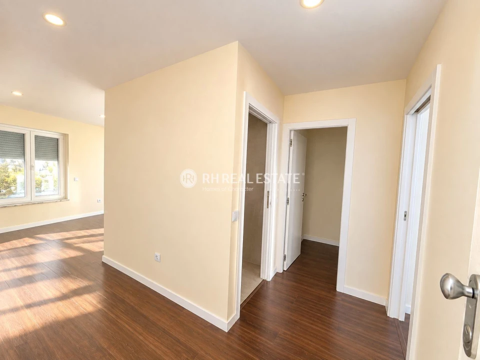 Apartamento T2 para Venda em Buarcos Foto 7