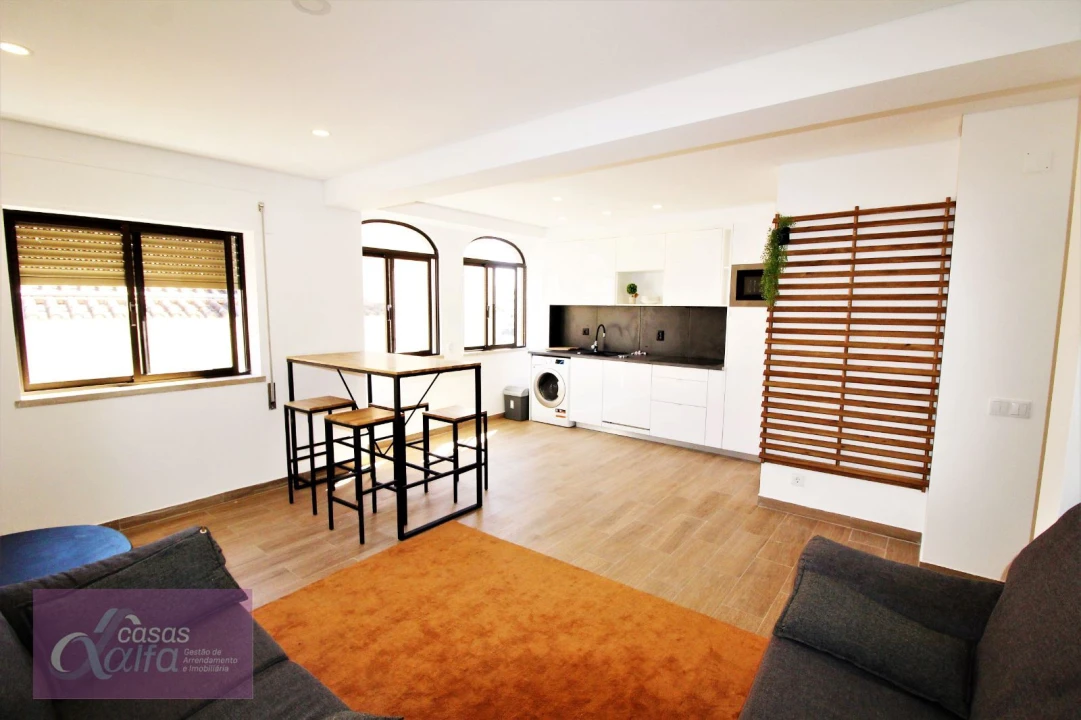 Quarto para Arrendamento em Leiria, Pousos, Barreira e Cortes Foto 4