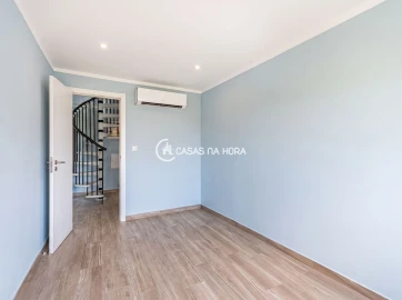 Apartamento T4 para Arrendamento em Benfica