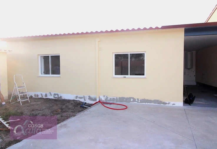 Apartamento T1 para Arrendamento em Monte Real e Carvide Foto 10