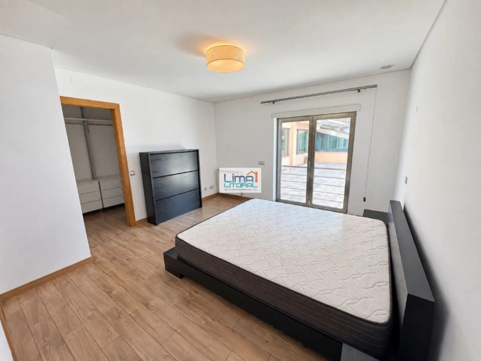 Apartamento T3 para Arrendamento em Marrazes e Barosa Foto 19